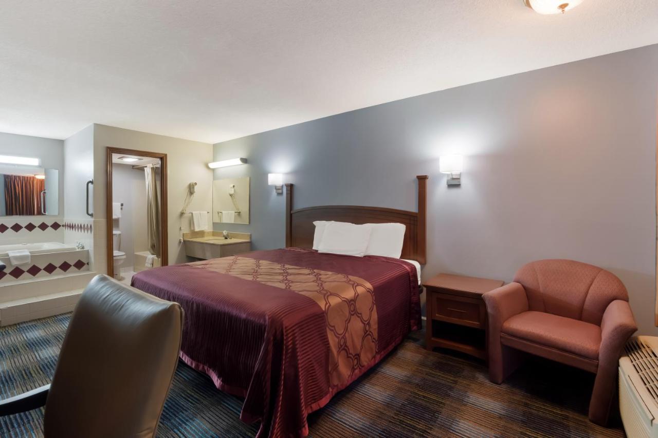 Rodeway Inn Augusta West - Fort Eisenhower エクステリア 写真