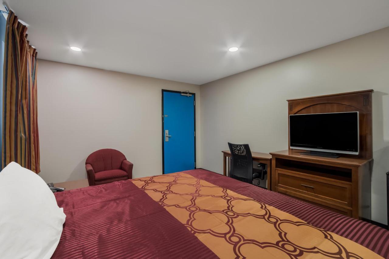 Rodeway Inn Augusta West - Fort Eisenhower エクステリア 写真