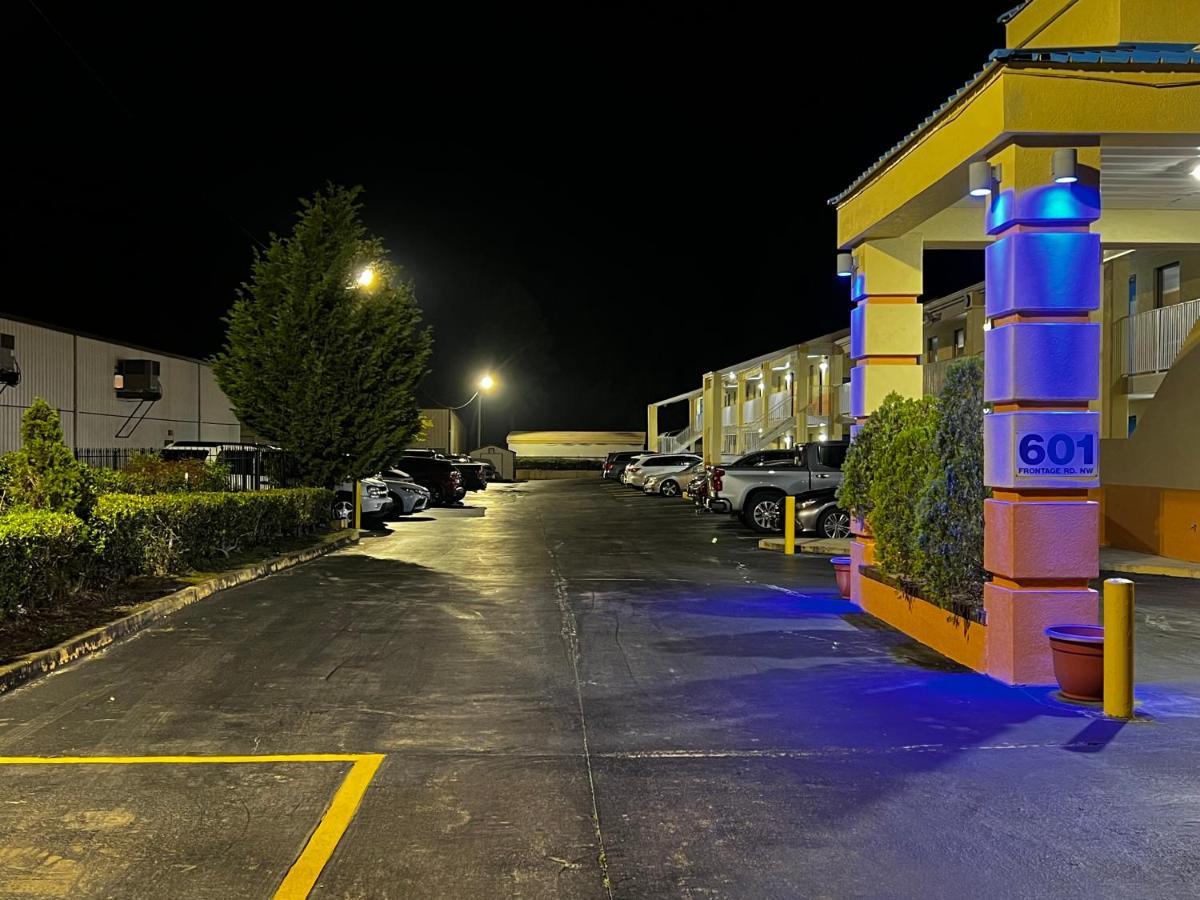 Rodeway Inn Augusta West - Fort Eisenhower エクステリア 写真