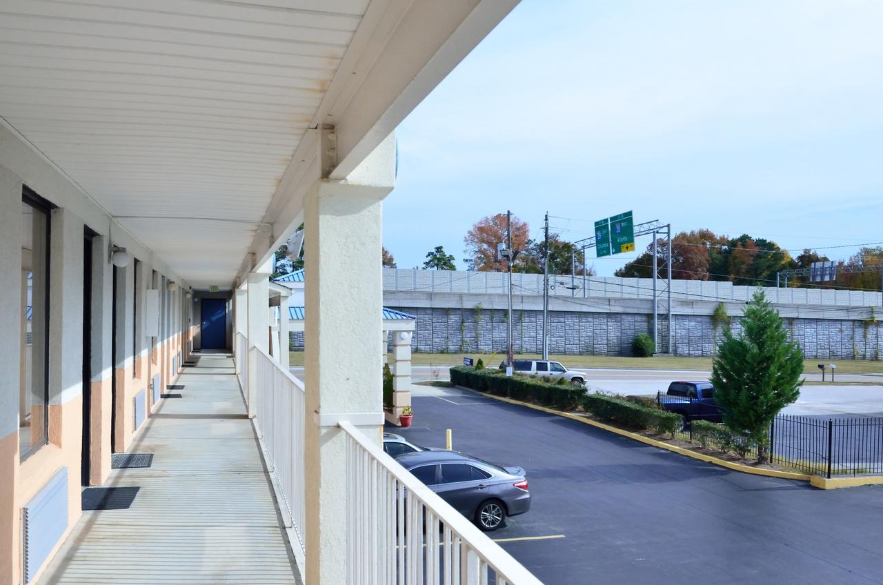 Rodeway Inn Augusta West - Fort Eisenhower エクステリア 写真